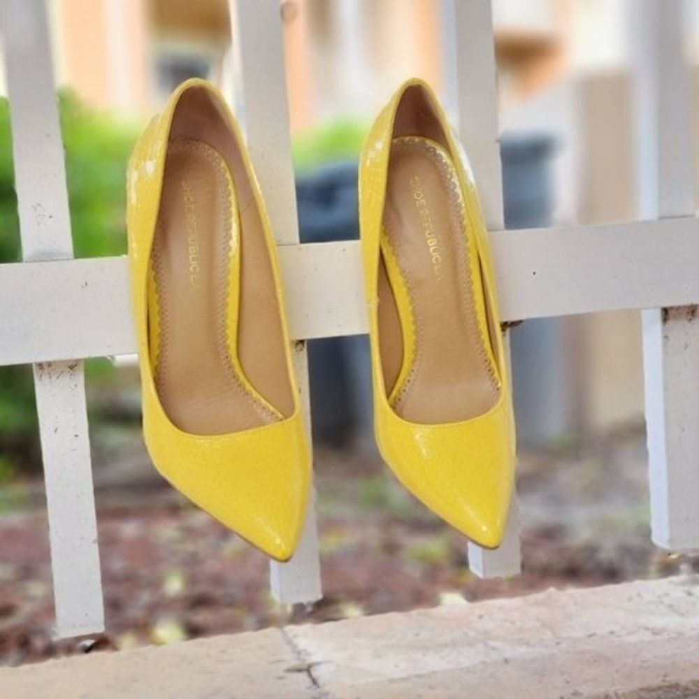 Women's Yellow Stiletto Pumps Pointed Toe Dress Heels - Picture 5 of 5